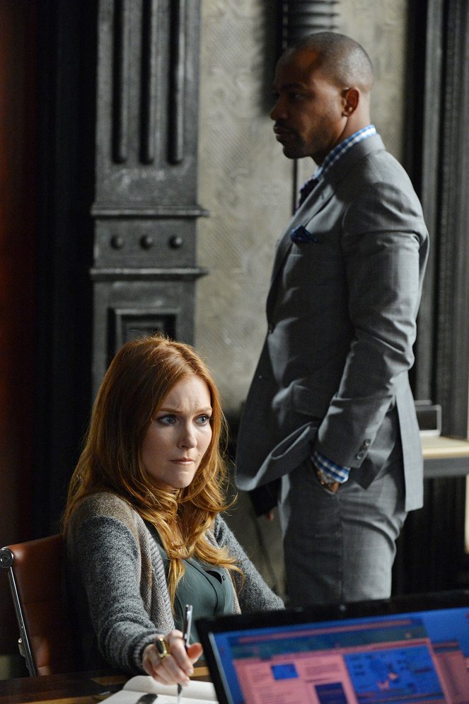 Scandal - Season 3 - It's Handled - Photos - Darby Stanchfield