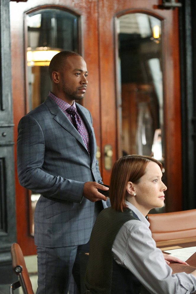 Scandal - Guess Who's Coming to Dinner - De la película - Columbus Short