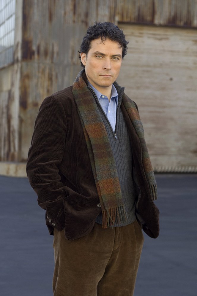 Eleventh Hour - Promoción - Rufus Sewell