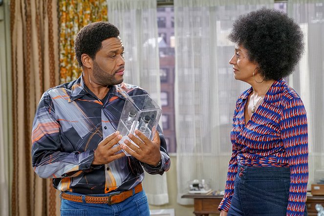 Black-ish - Good-ish Times - Photos - Anthony Anderson, Tracee Ellis Ross