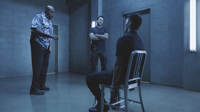 Hawaii Five-0 - He waha kou o ka he'e - De la película - Chi McBride, Alex O'Loughlin