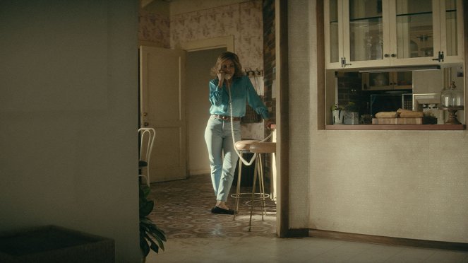 Aljas John - Nincs hibás fél - Filmfotók - Amanda Peet