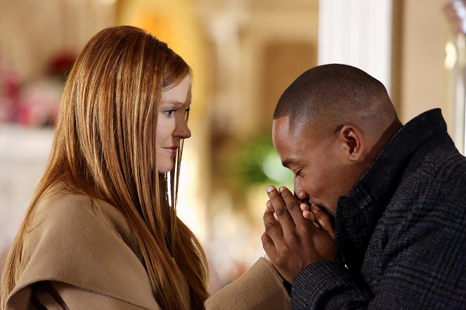 Scandal - Season 2 - Defiance - Photos - Darby Stanchfield, Columbus Short