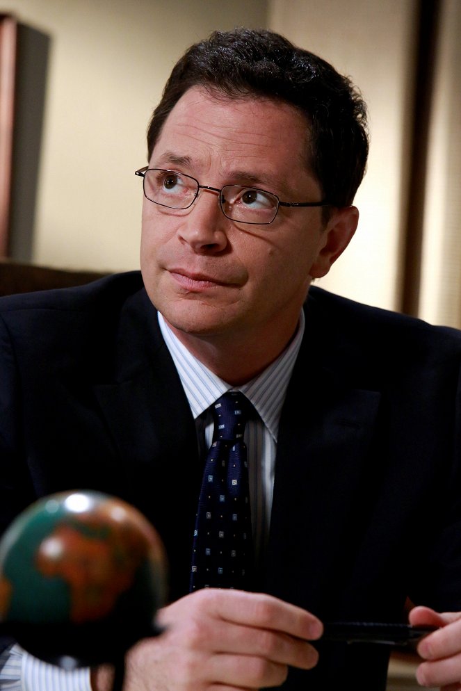 Scandal - One for the dogs - Film - Joshua Malina