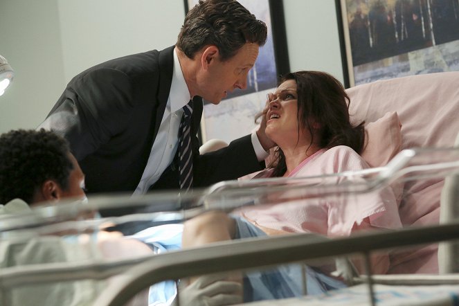 Scandal - Truth or Consequences - Photos - Tony Goldwyn, Bellamy Young