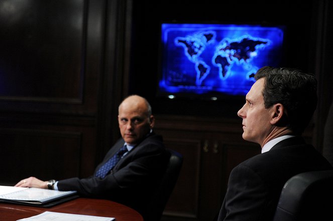 Scandal - Season 2 - Die Geliebte des Kandidaten - Filmfotos - Tony Goldwyn