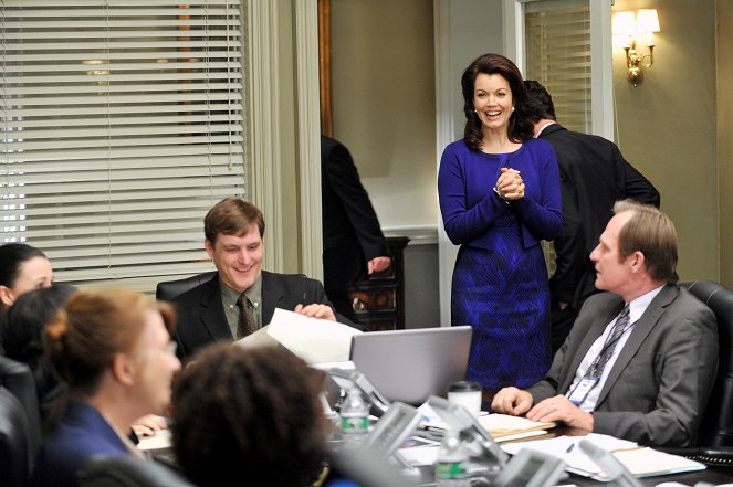 Scandal - Top of the Hour - Photos - Bellamy Young