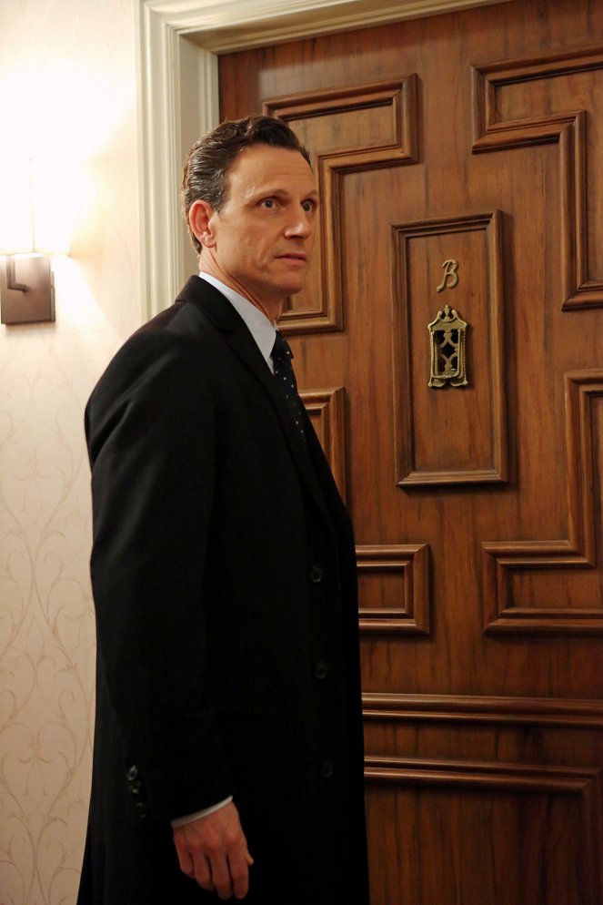 Scandal - Der Killer im Buchclub - Filmfotos - Tony Goldwyn