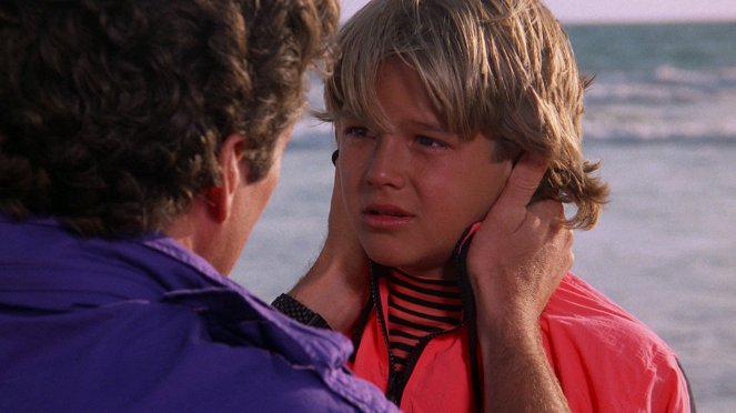 Baywatch - Die Rettungsschwimmer von Malibu - Season 1 - Tod auf dem Surfbrett - Filmfotos - Brandon Call