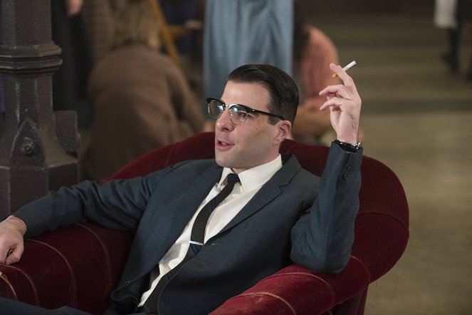 American Horror Story - The Name Game - Van film - Zachary Quinto