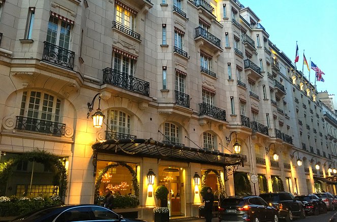 Legendary Grand Hotels - Das Bristol in Paris - Photos