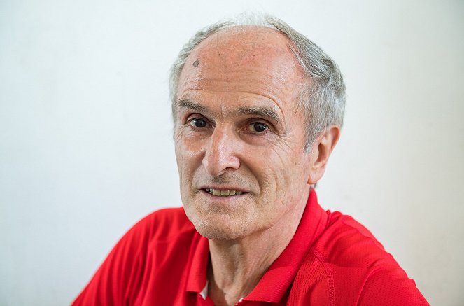 Waldemar ist da (2020) ČSFD.cz