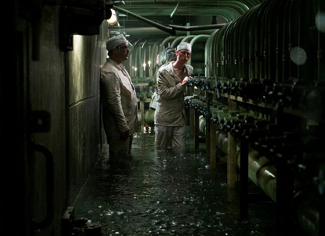 Czarnobyl - 1:23:45 - Z filmu - Sam Troughton, Robert Emms