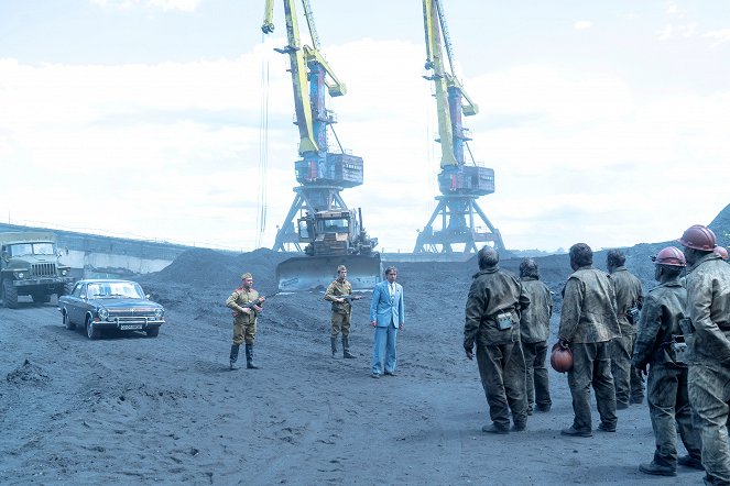 Chernóbil - Tierra, ábrete - De la película