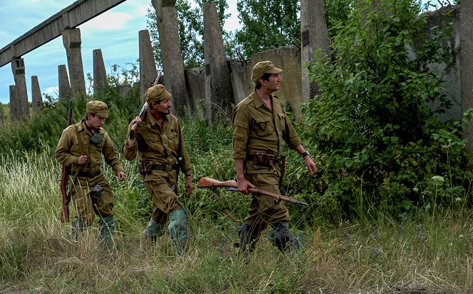 Černobyl - The Happiness of All Mankind - Z filmu - Barry Keoghan, Alexej Manvelov, Fares Fares