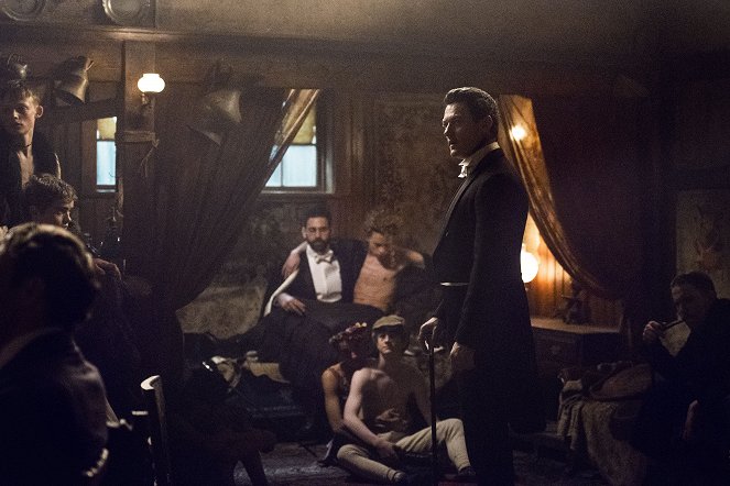 The Alienist – Die Einkreisung - Fruchtbare Partnerschaft - Filmfotos - Luke Evans