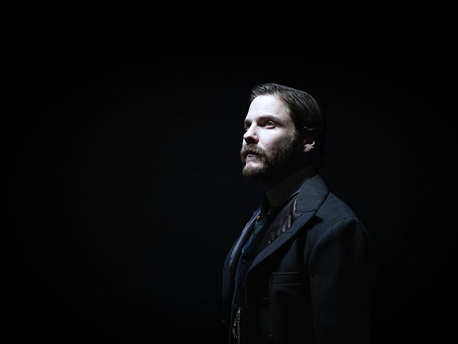 Az elmeorvos - Season 1 - Promóció fotók - Daniel Brühl