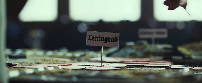 Zachránit Leningrad - Z filmu