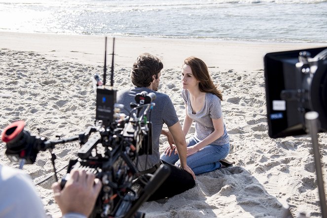 Good Behavior - For You I'd Go with Strawberry - Tournage - Michelle Dockery