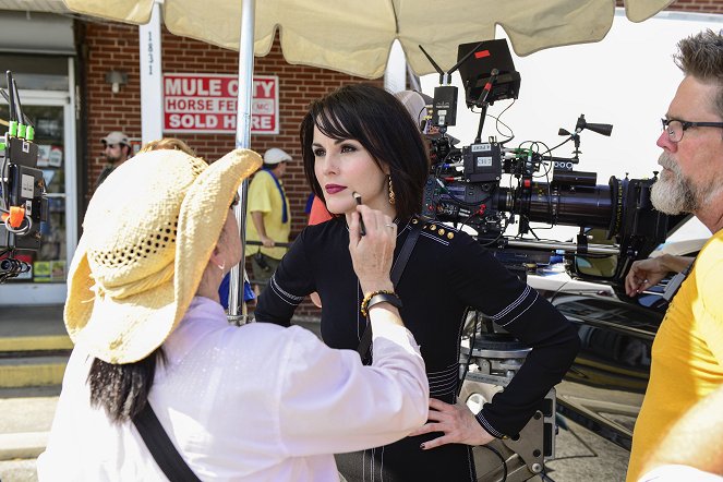Good Behavior - All the Things - Making of - Michelle Dockery