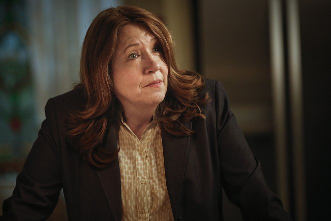 Good Behavior - The Heart Attack Is the Best Way - Photos - Ann Dowd