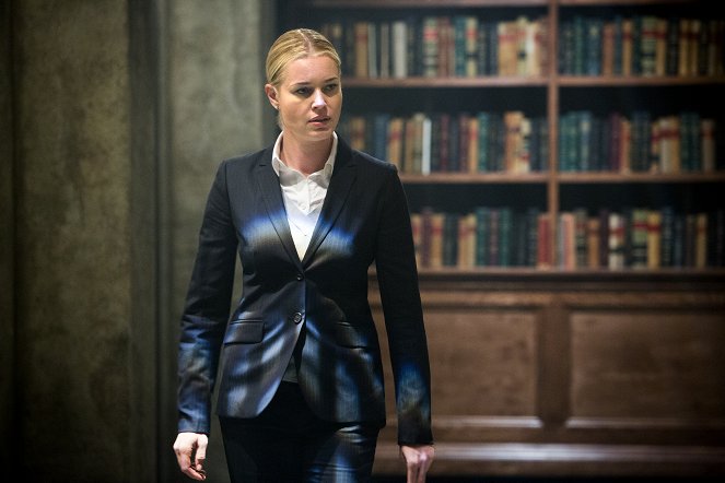 The Librarians - And the Crown of King Arthur - Photos - Rebecca Romijn