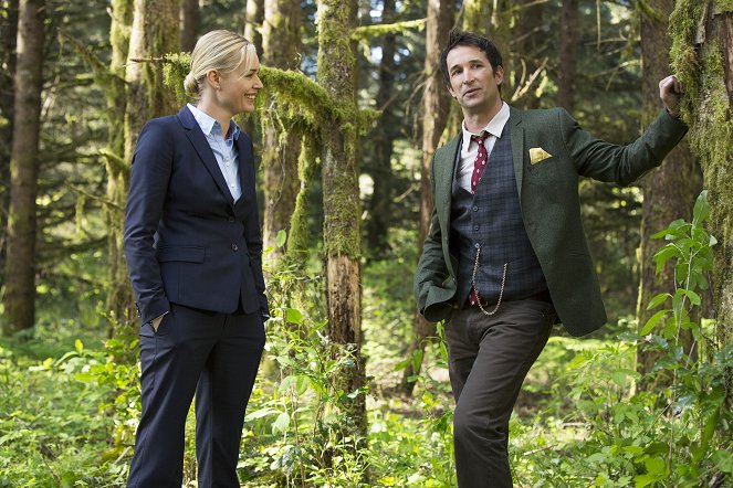 The Librarians - And the Crown of King Arthur - Van film - Rebecca Romijn, Noah Wyle