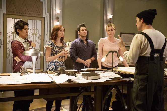 The Librarians - And the Apple of Discord - Van film - John Harlan Kim, Lindy Booth, Christian Kane, Rebecca Romijn