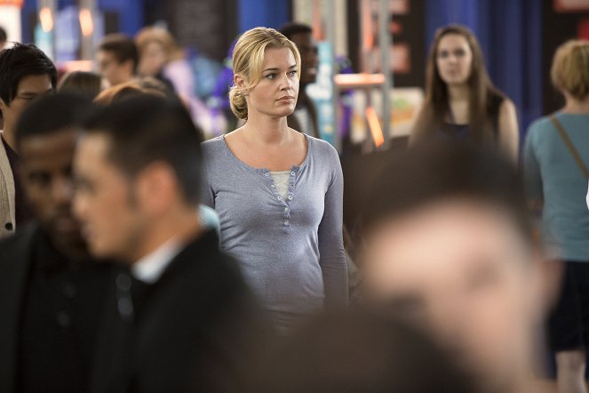 The Librarians - Season 1 - And the Rule of Three - Photos - Rebecca Romijn