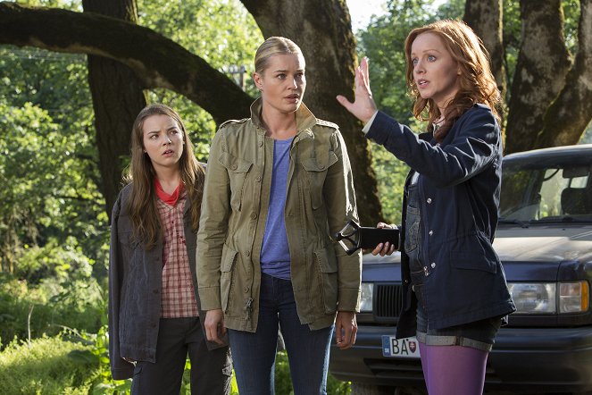 The Librarians - And the Heart of Darkness - Photos - Lea Zawada, Rebecca Romijn, Lindy Booth