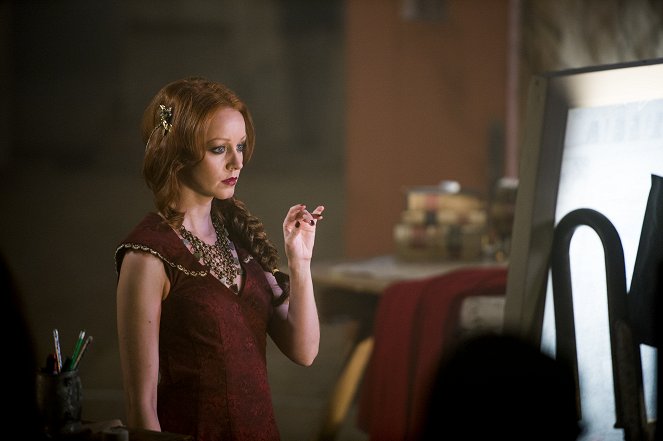 The Librarians - Season 1 - And the Loom of Fate - Van film - Lindy Booth