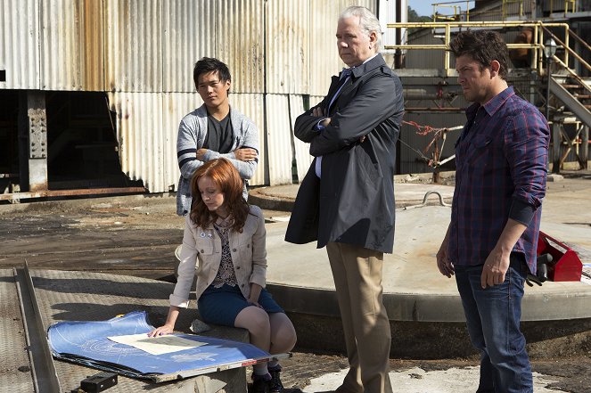 The Librarians - And the City of Light - Photos - John Harlan Kim, Lindy Booth, John Larroquette, Christian Kane