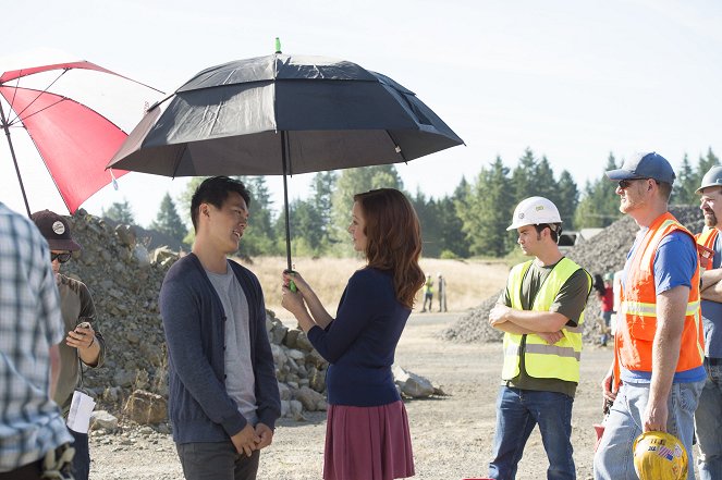 The Librarians - And What Lies Beneath the Stones - De filmagens - John Harlan Kim, Lindy Booth