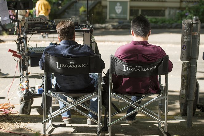 The Librarians - Season 2 - And the Cost of Education - Van de set