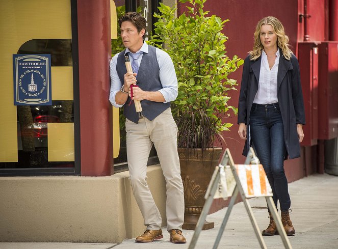 The Librarians - And the Infernal Contract - Photos - Michael Trucco, Rebecca Romijn