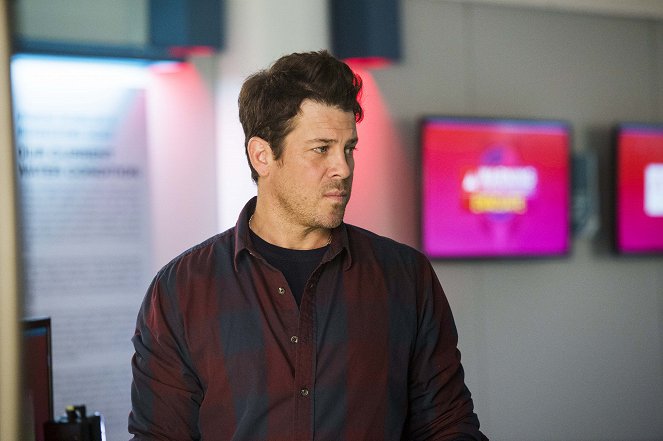 The Librarians - And the Point of Salvation - De la película - Christian Kane