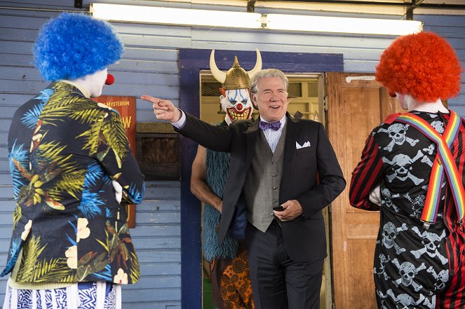 The Librarians - And the Tears of a Clown - Do filme - John Larroquette