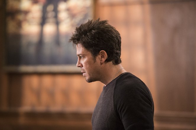 The Librarians - Season 3 - And the Trial of the Triangle - Kuvat elokuvasta - Christian Kane