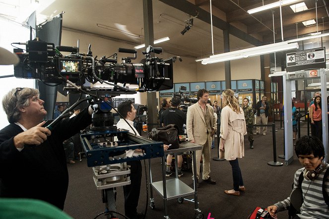 The Librarians - And the Trial of the Triangle - Making of - Noah Wyle