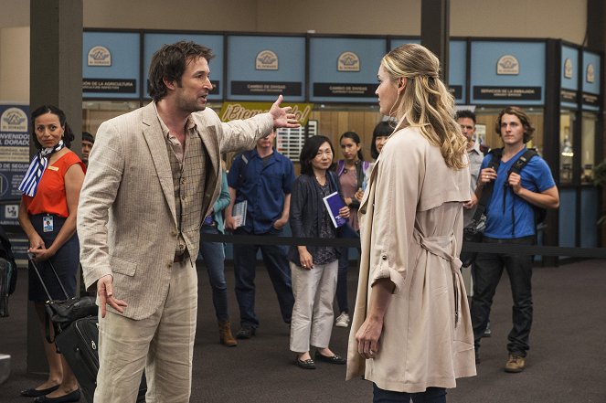 The Librarians - And the Trial of the Triangle - Van film - Noah Wyle, Rebecca Romijn
