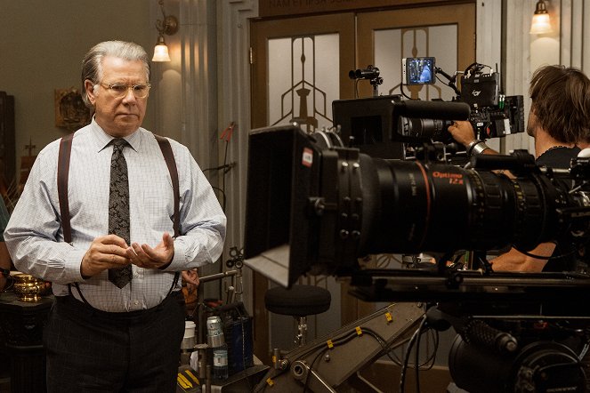 The Librarians - And the Fatal Separation - Making of - John Larroquette