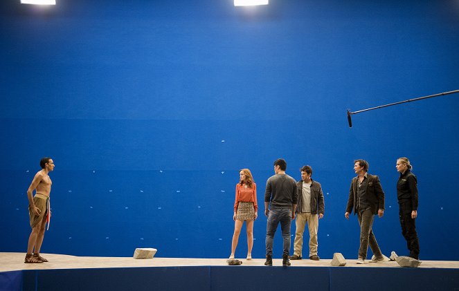 Flynn Carson et les nouveaux aventuriers - And the Wrath of Chaos - Tournage - Lindy Booth, Christian Kane, Noah Wyle, Rebecca Romijn