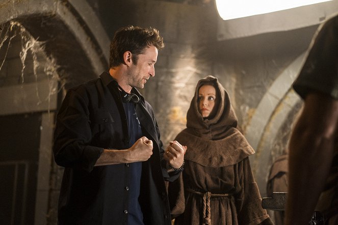 The Librarians - And the Hidden Sanctuary - Making of - Noah Wyle