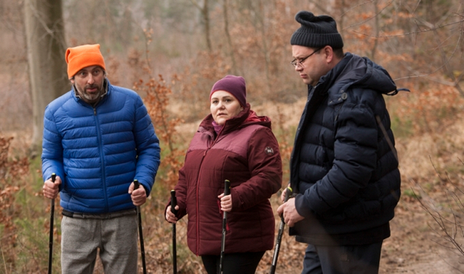 Święty - Episode 22 - Photos - Mariusz Gagatek, Jolanta Niedźwiecka, Sasza Reznikow