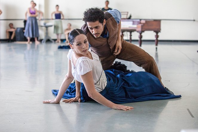 The Heart Dances - The journey of The Piano: the ballet - Filmfotos
