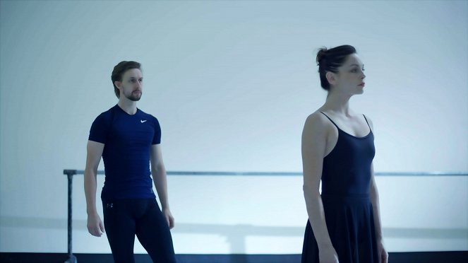 Taniec serca - historia baletu Fortepian - Z filmu