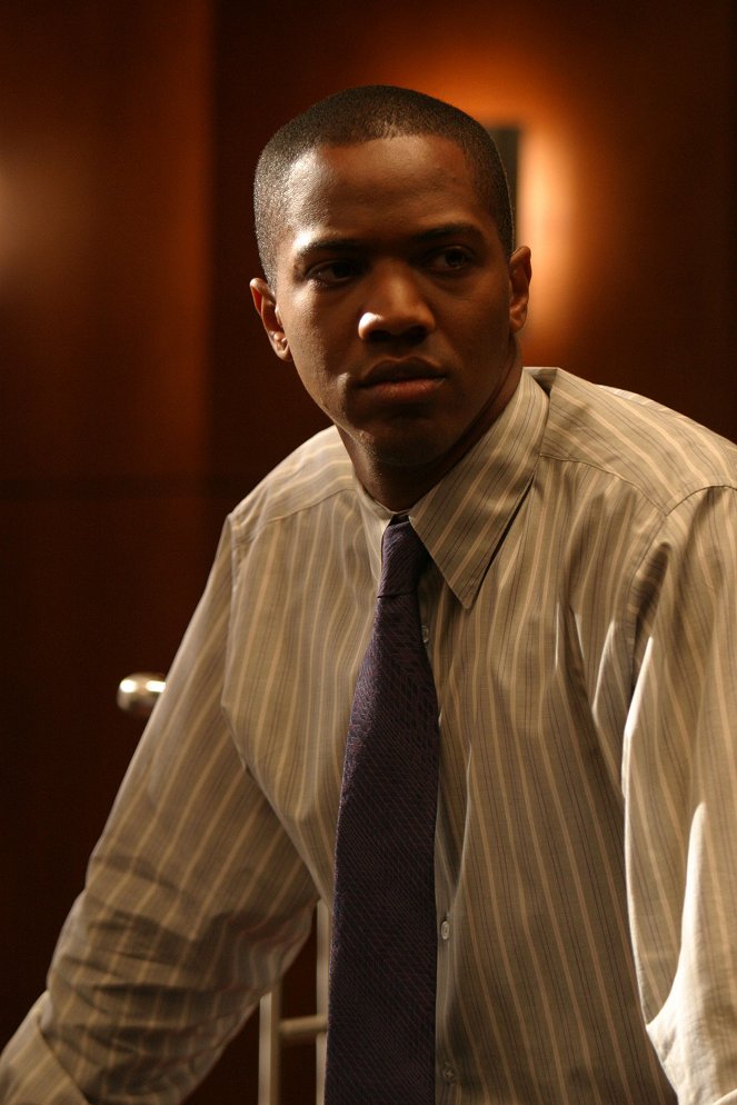Angel - You're Welcome - Photos - J. August Richards