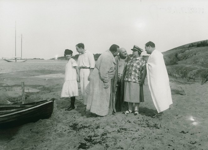 Drottningen av Pellagonien - Photos - Vera Schmiterlöw, Felix Grönfeldt, Kurt Welin, Ossian Brofeldt, Stina Berg, John Melin