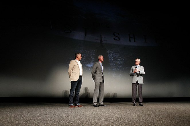 Ostatni okręt - Season 2 - Z imprez - TNT 'The Last Ship' Washington D.C. Screening at The Newseum on June 12, 2015 in Washington, DC