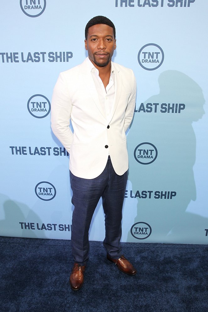 Ostatni okręt - Season 1 - Z imprez - TNT's "The Last Ship" screening at NEWSEUM on June 4, 2014 in Washington, DC